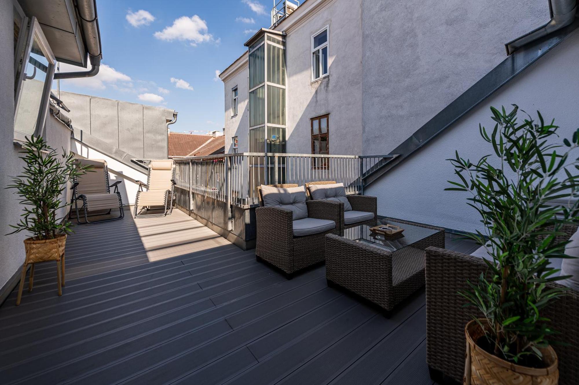 Apartment With Balcony Near Augarten Viena Exterior foto